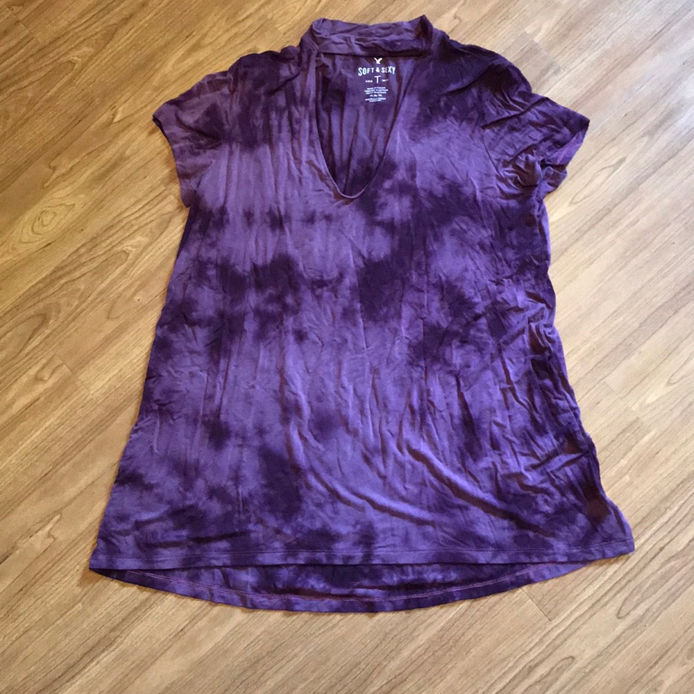 American Eagle outfitters t shirt